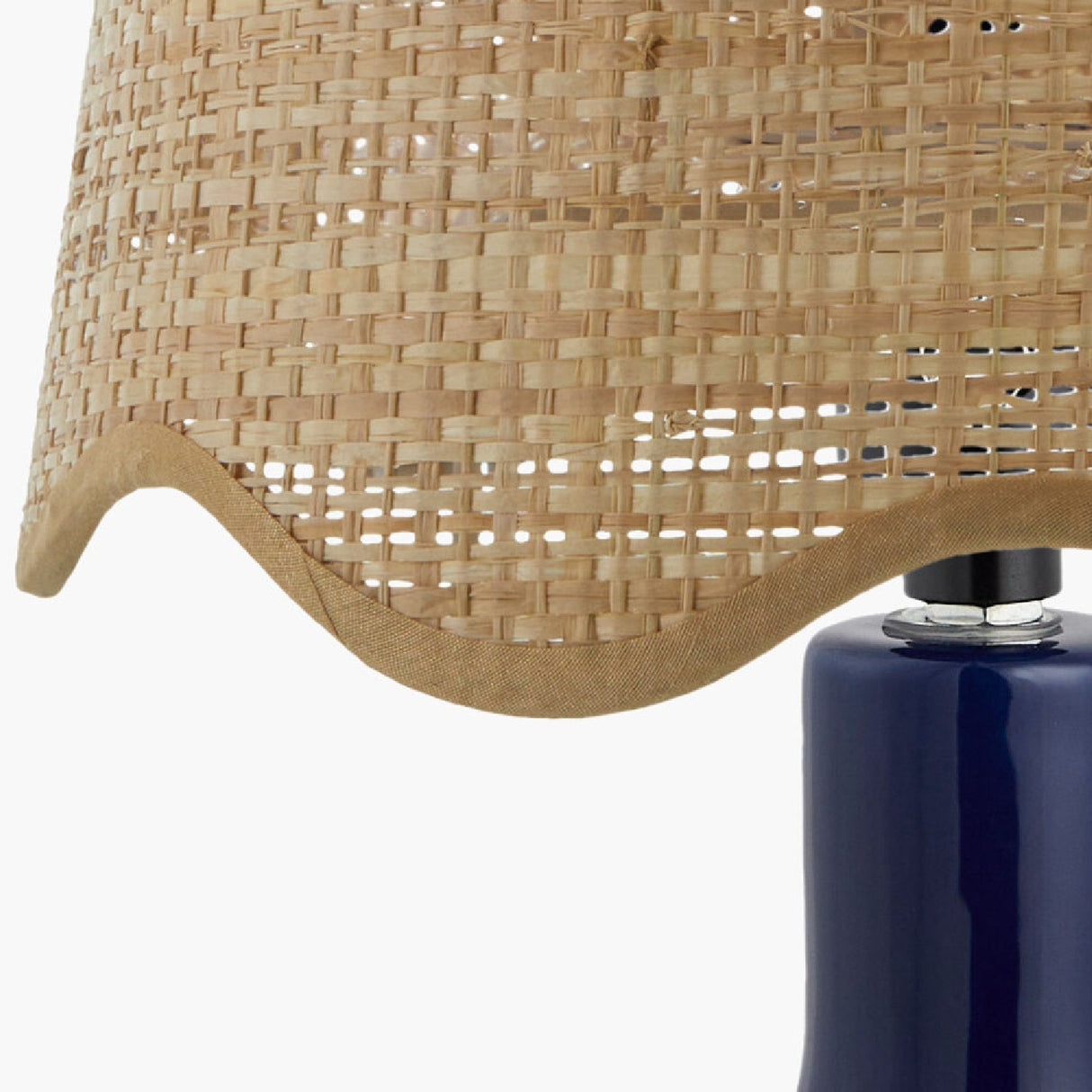 Modern European furniture - Wavy-Edge Rattan Ceramic Table Lamp - www.oroa.com