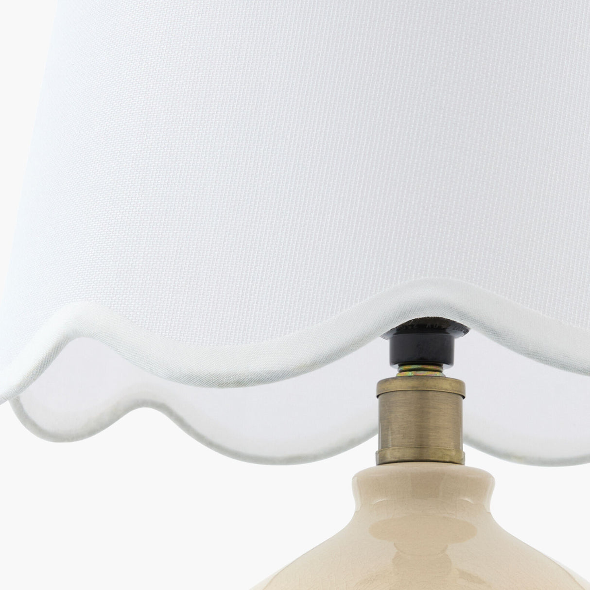 Wavy Linen Accent Table Lamp | Oroa.com