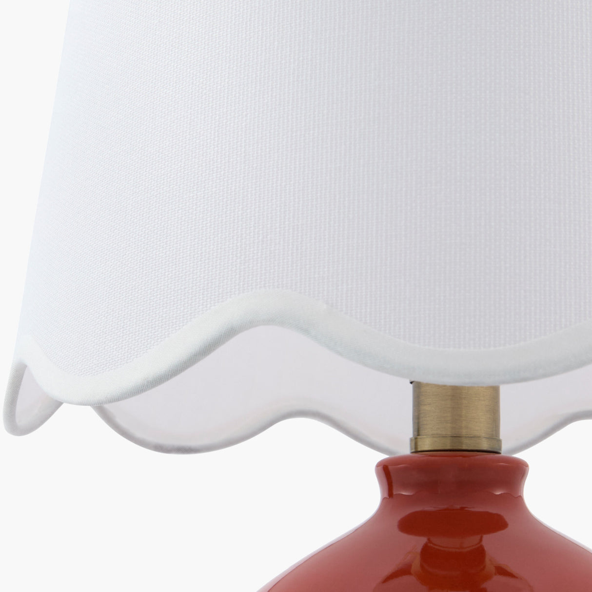 Wavy Linen Accent Table Lamp | Oroa.com