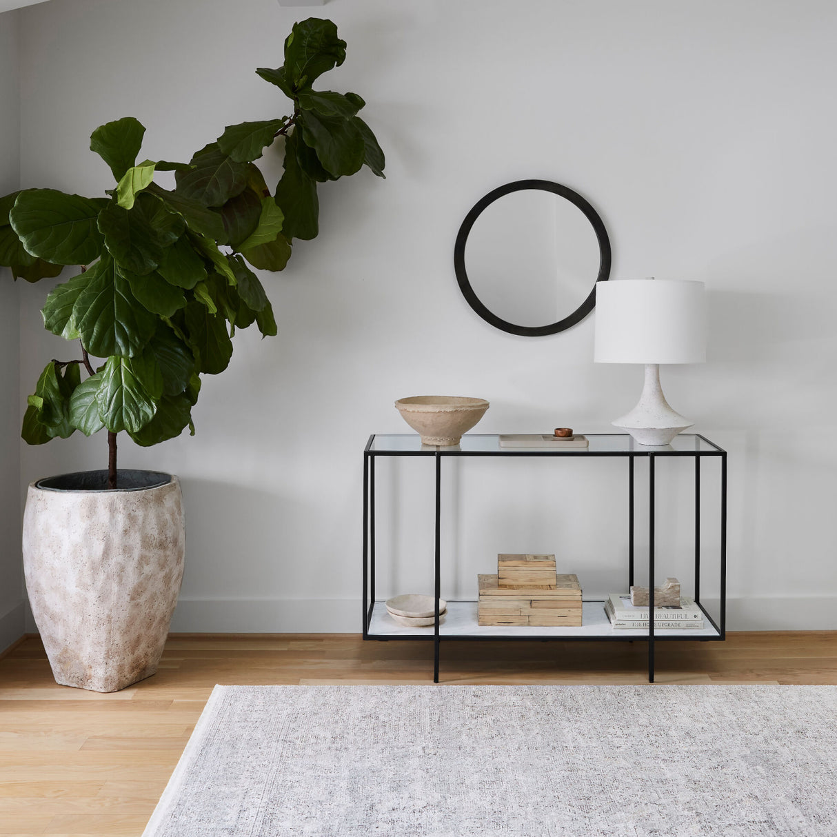 White Drum Shade Table Lamp | Oroa.com