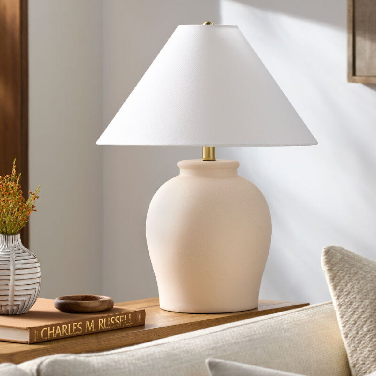 Modern European furniture - Ceramic White Linen Table Lamp - www.oroa.com