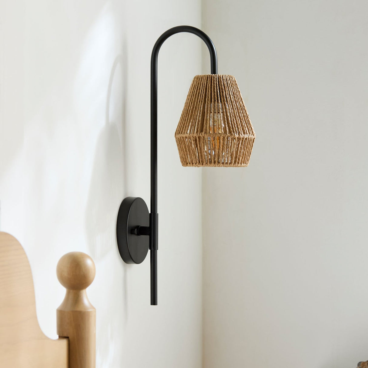 Modern European furniture - Curved Metal Rattan Wall Lamp - www.oroa.com