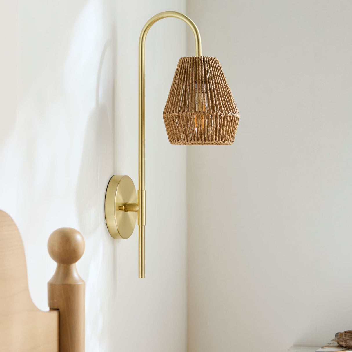 Modern European furniture - Curved Metal Rattan Wall Lamp - www.oroa.com