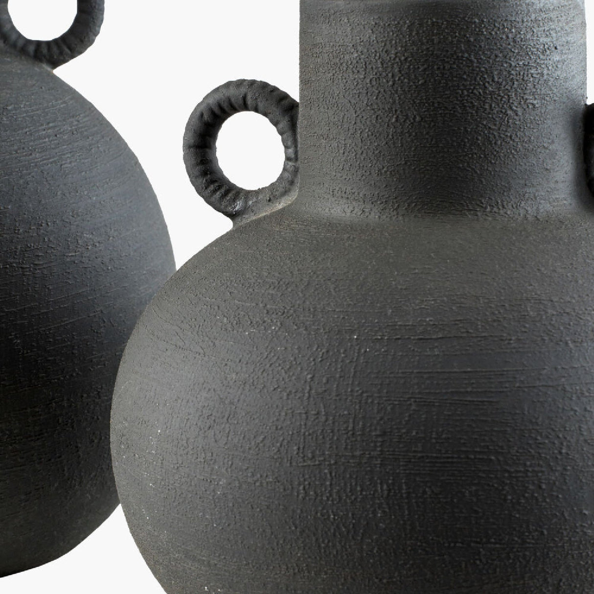 Modern European furniture - Long-Necked Ceramic Vases (3) - www.oroa.com