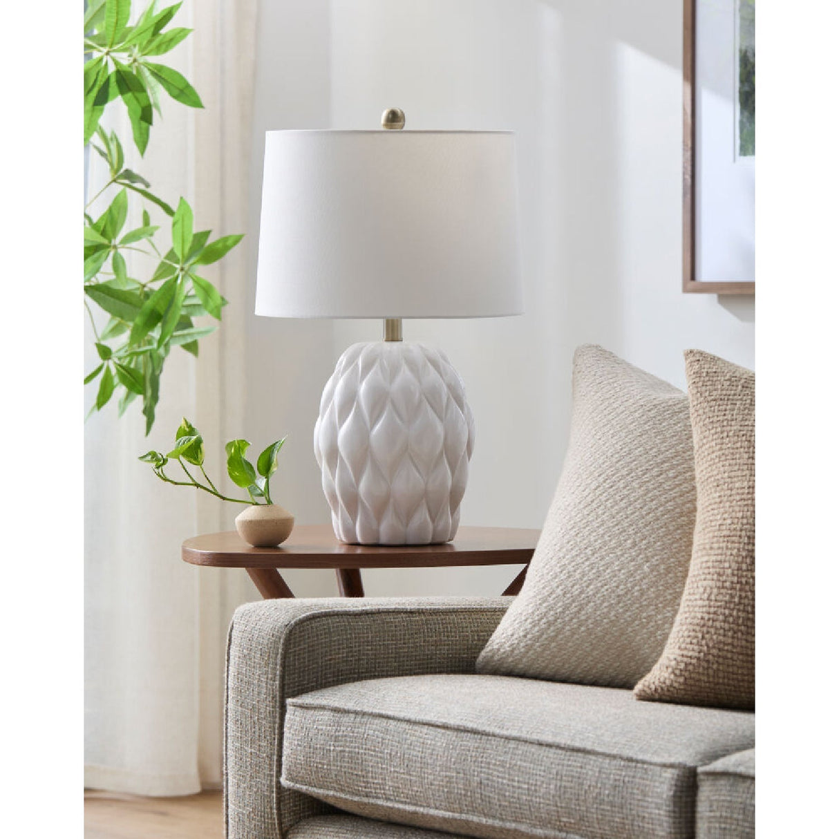 Modern European furniture - Reliefed Ceramic Accent Table Lamp - www.oroa.com
