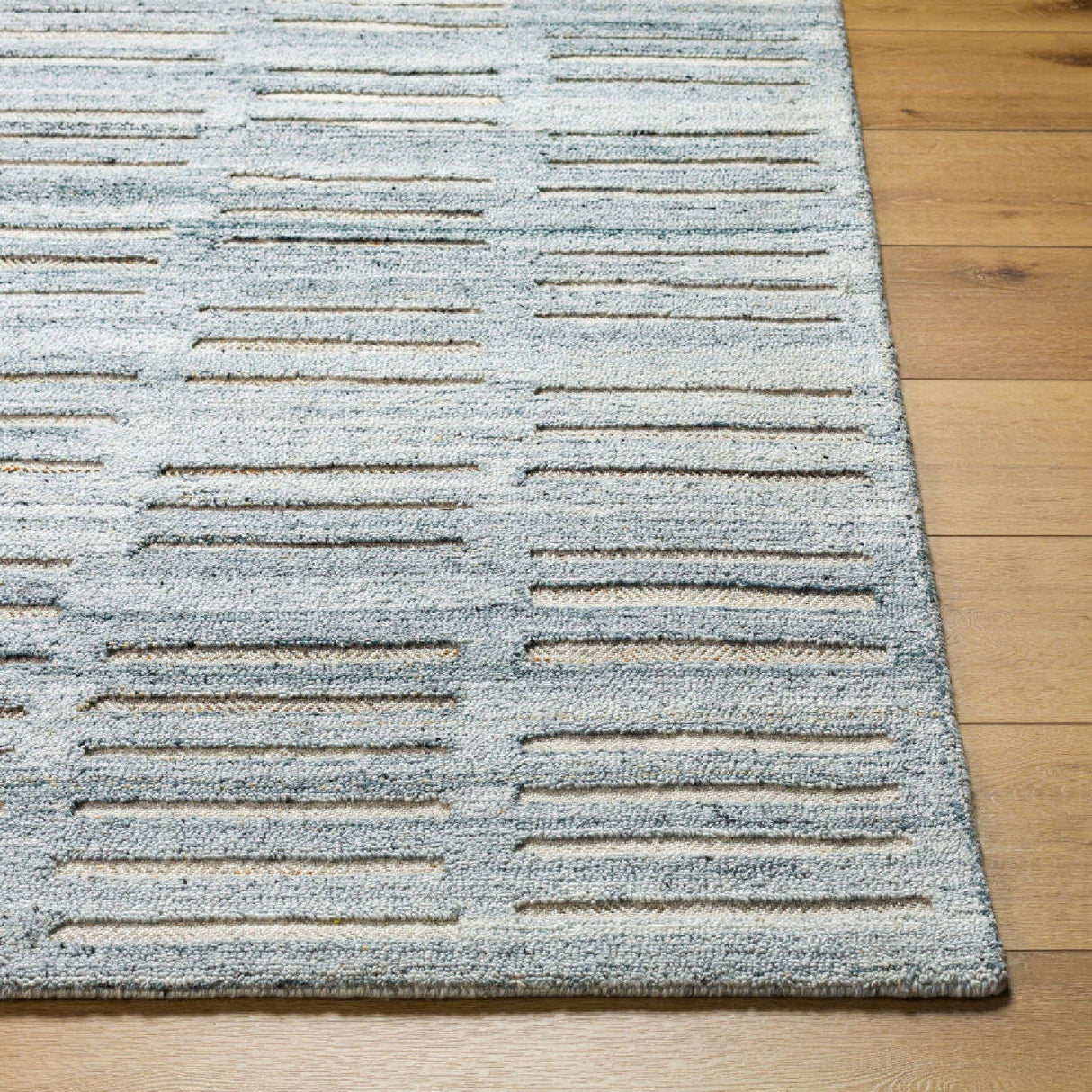 Modern furniture - Hand-Tufted Yarn Carpet - www.oroa.com