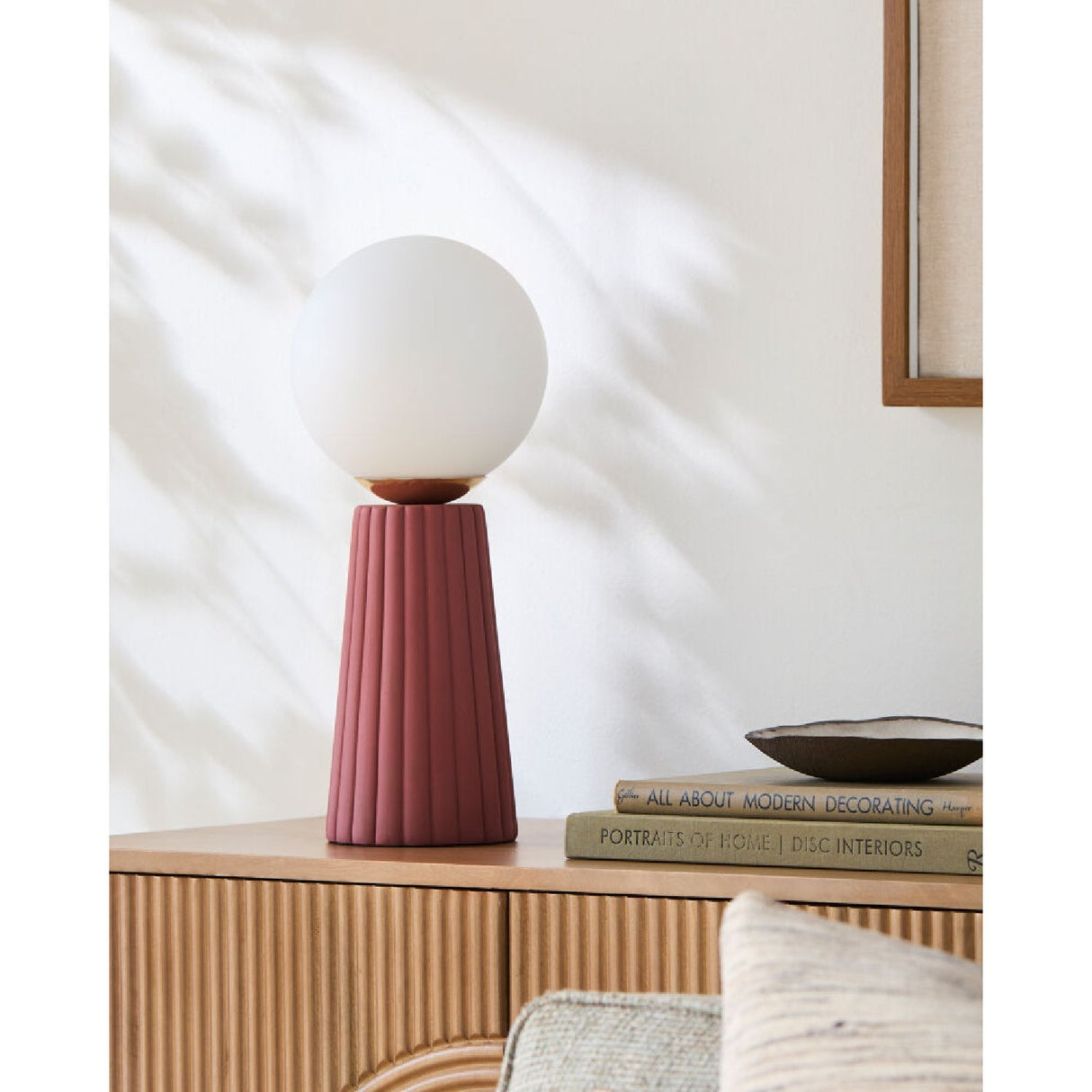 Modern European furniture - Fluted Ceramic Glass Table Lamp - www.oroa.com