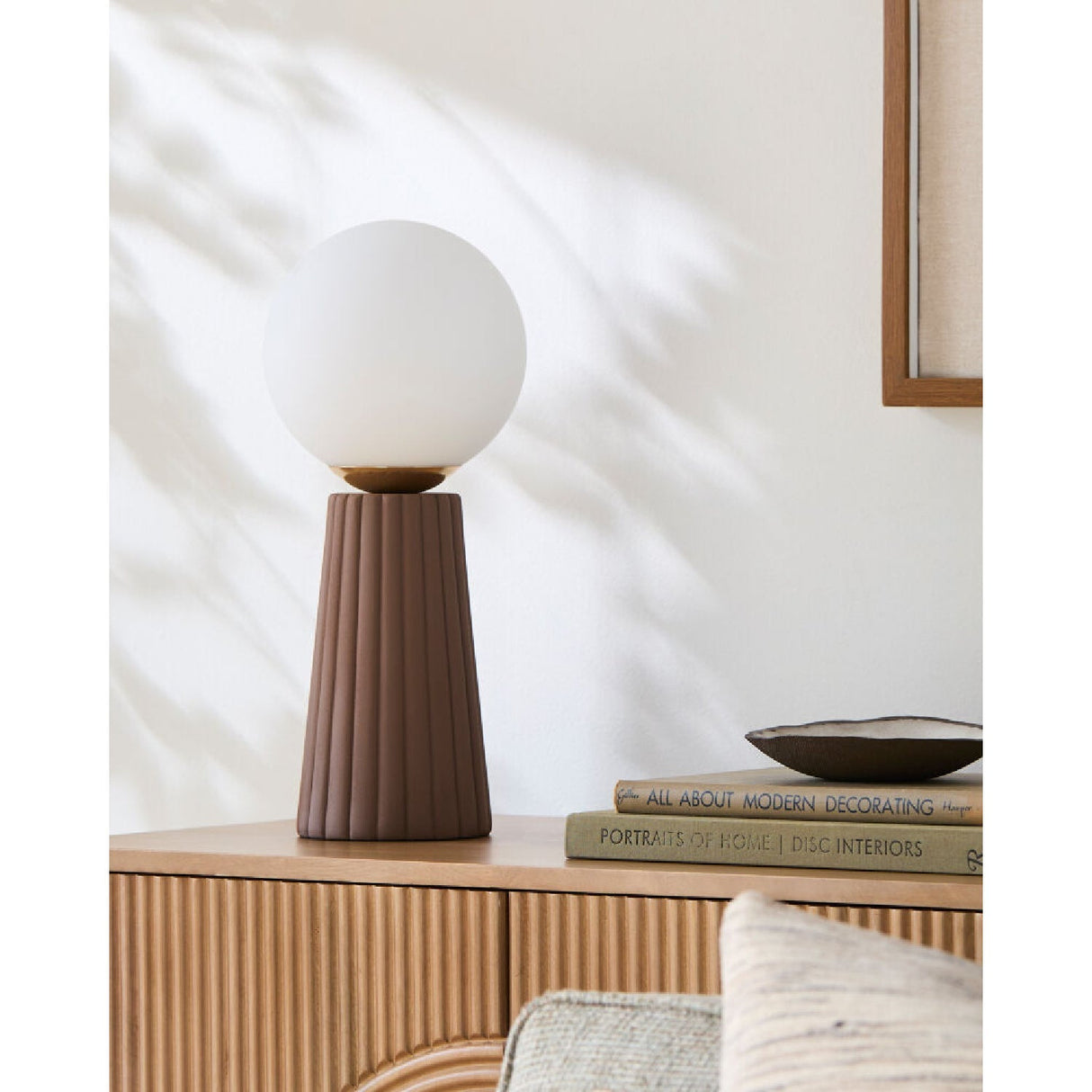 Modern European furniture - Fluted Ceramic Glass Table Lamp - www.oroa.com
