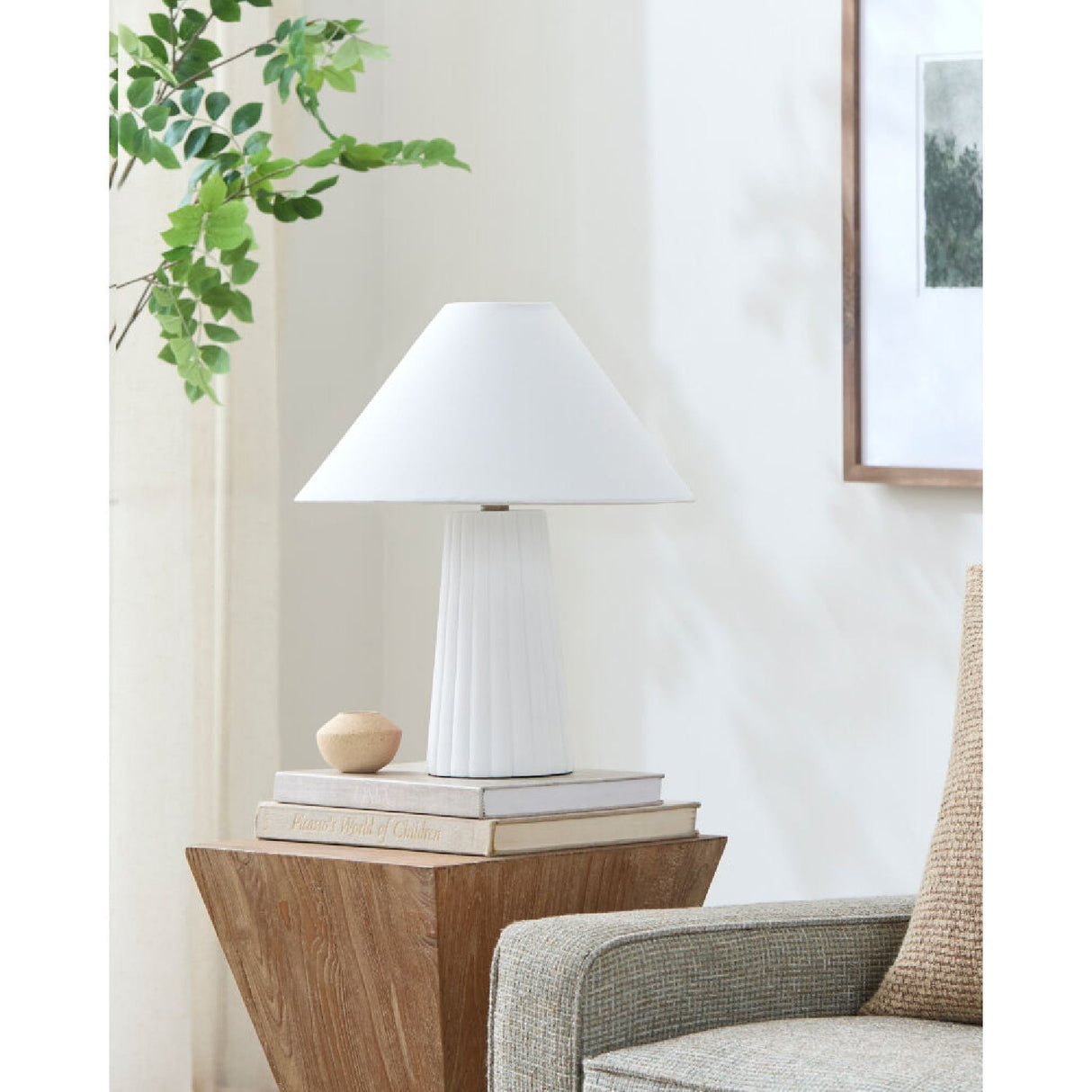 Modern European furniture - Fluted Ceramic Linen Table Lamp - www.oroa.com