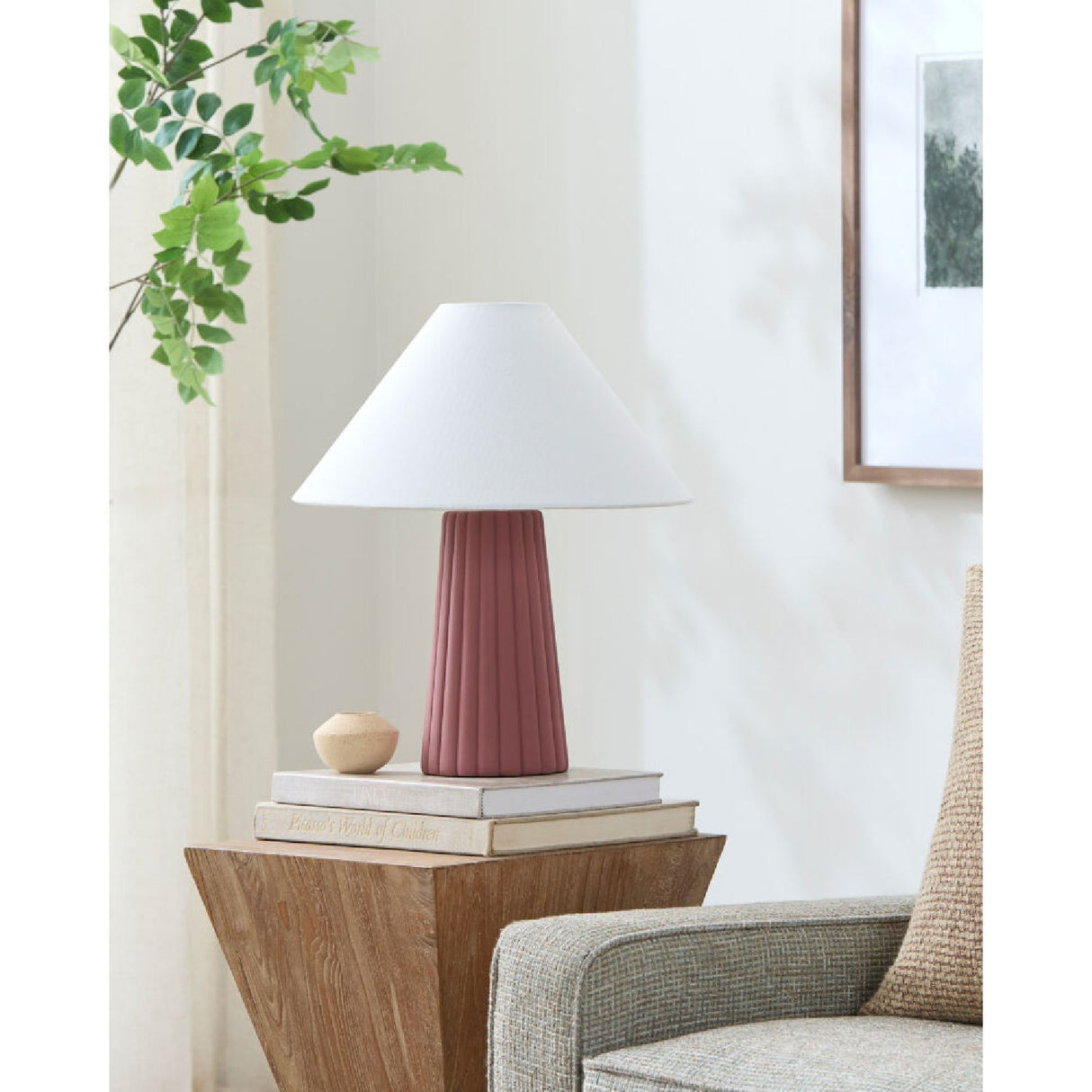 Modern European furniture - Fluted Ceramic Linen Table Lamp - www.oroa.com