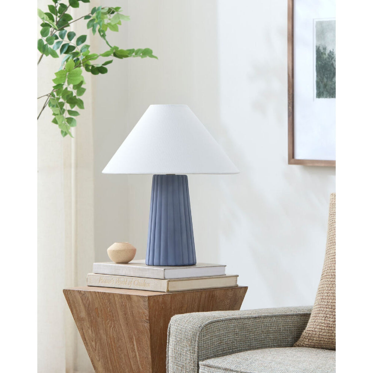 Modern European furniture - Fluted Ceramic Linen Table Lamp - www.oroa.com