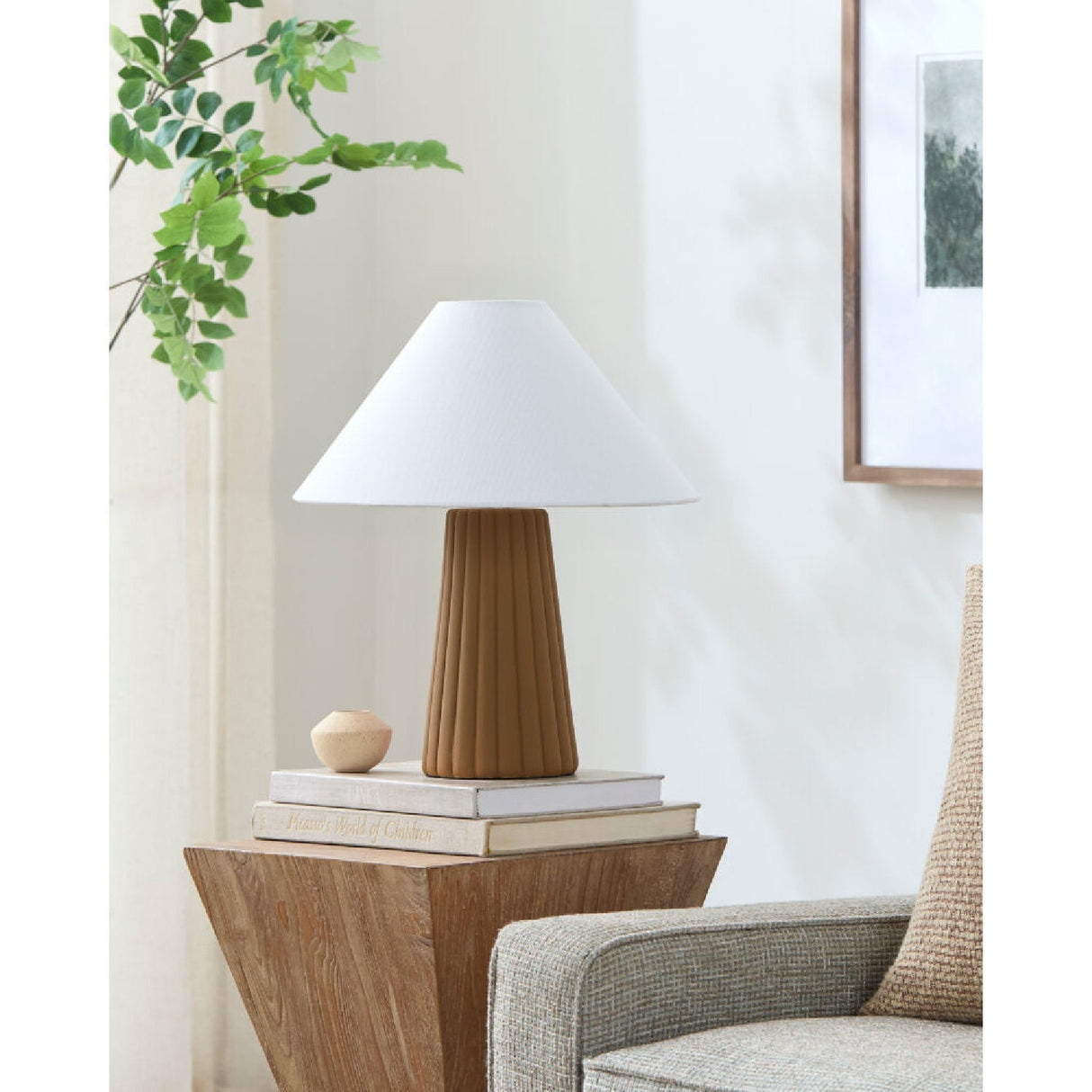 Modern European furniture - Fluted Ceramic Linen Table Lamp - www.oroa.com