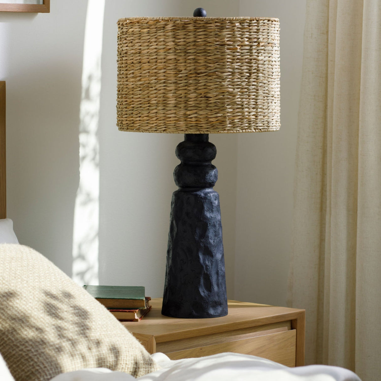 Modern European furniture - Woven Seagrass Accent Table Lamp - www.oroa.com