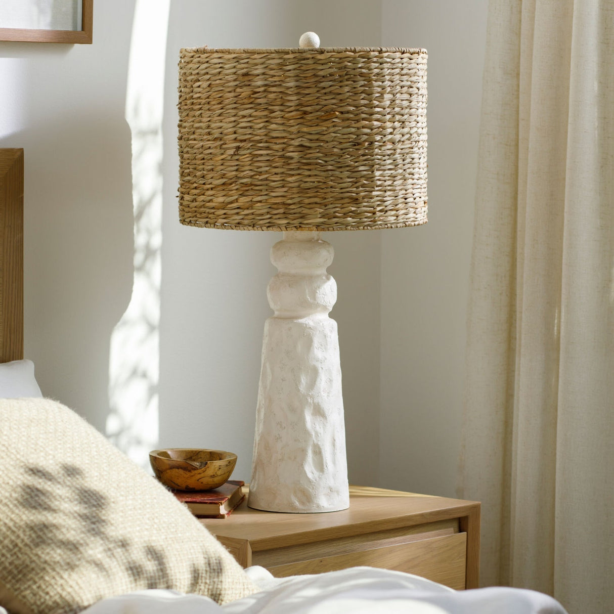 Modern European furniture - Woven Seagrass Accent Table Lamp - www.oroa.com
