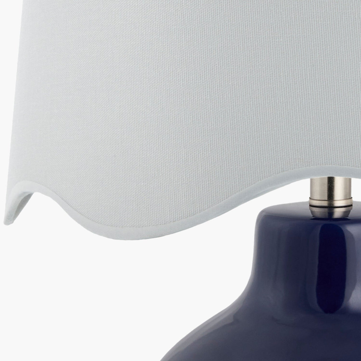 Modern European furniture - Wavy Edge Accent Table Lamp - www.oroa.com