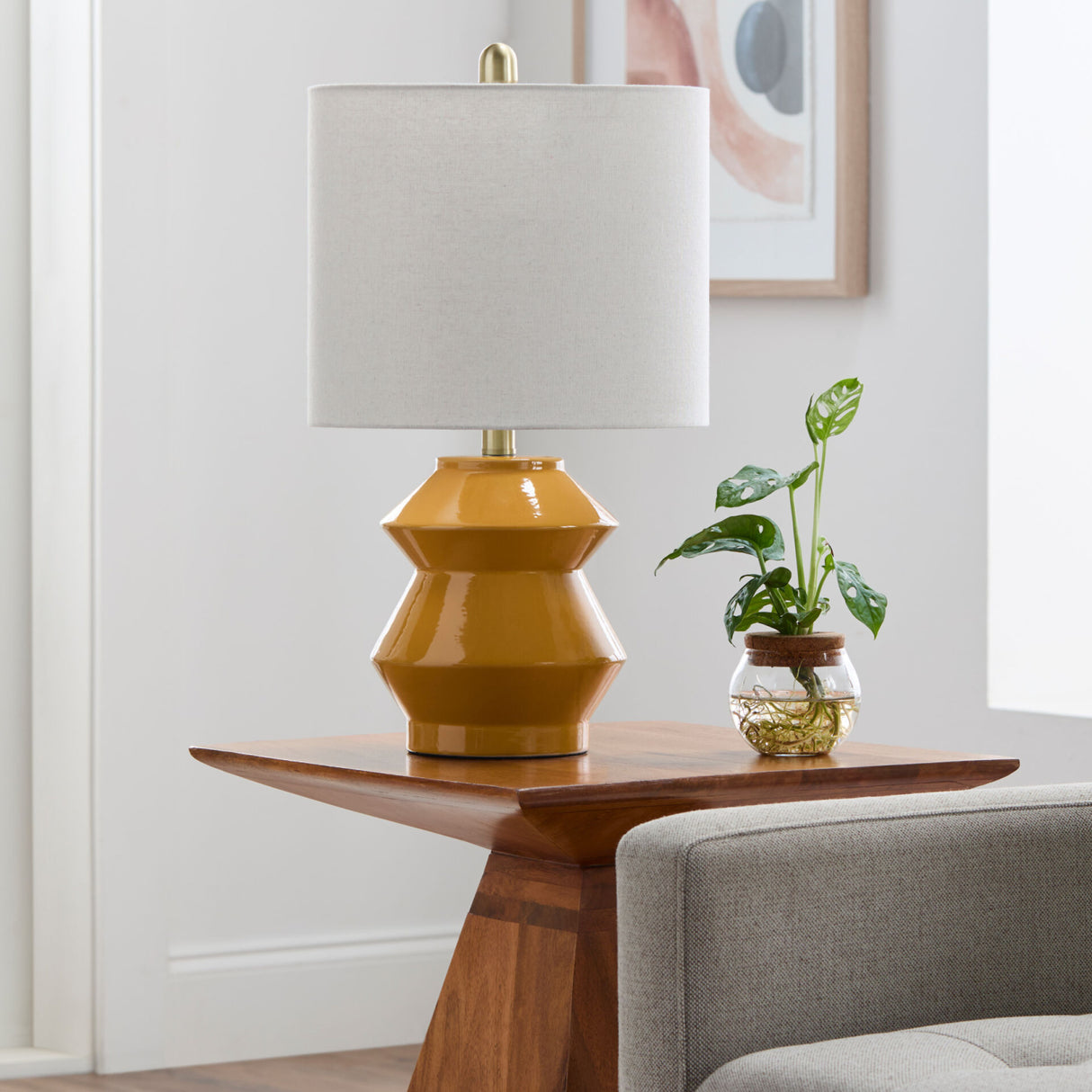 Modern European furniture - Geometrical Ceramic Accent Table Lamp - www.oroa.com