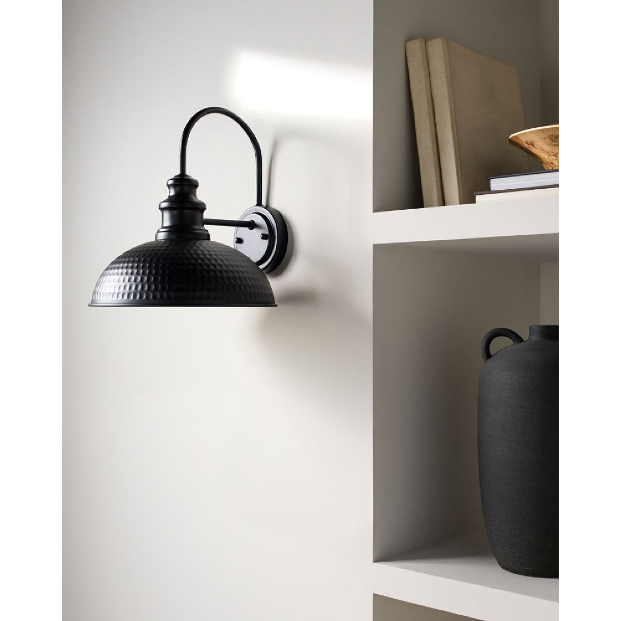 Modern European furniture - Black Iron Wall Lamp - www.oroa.com