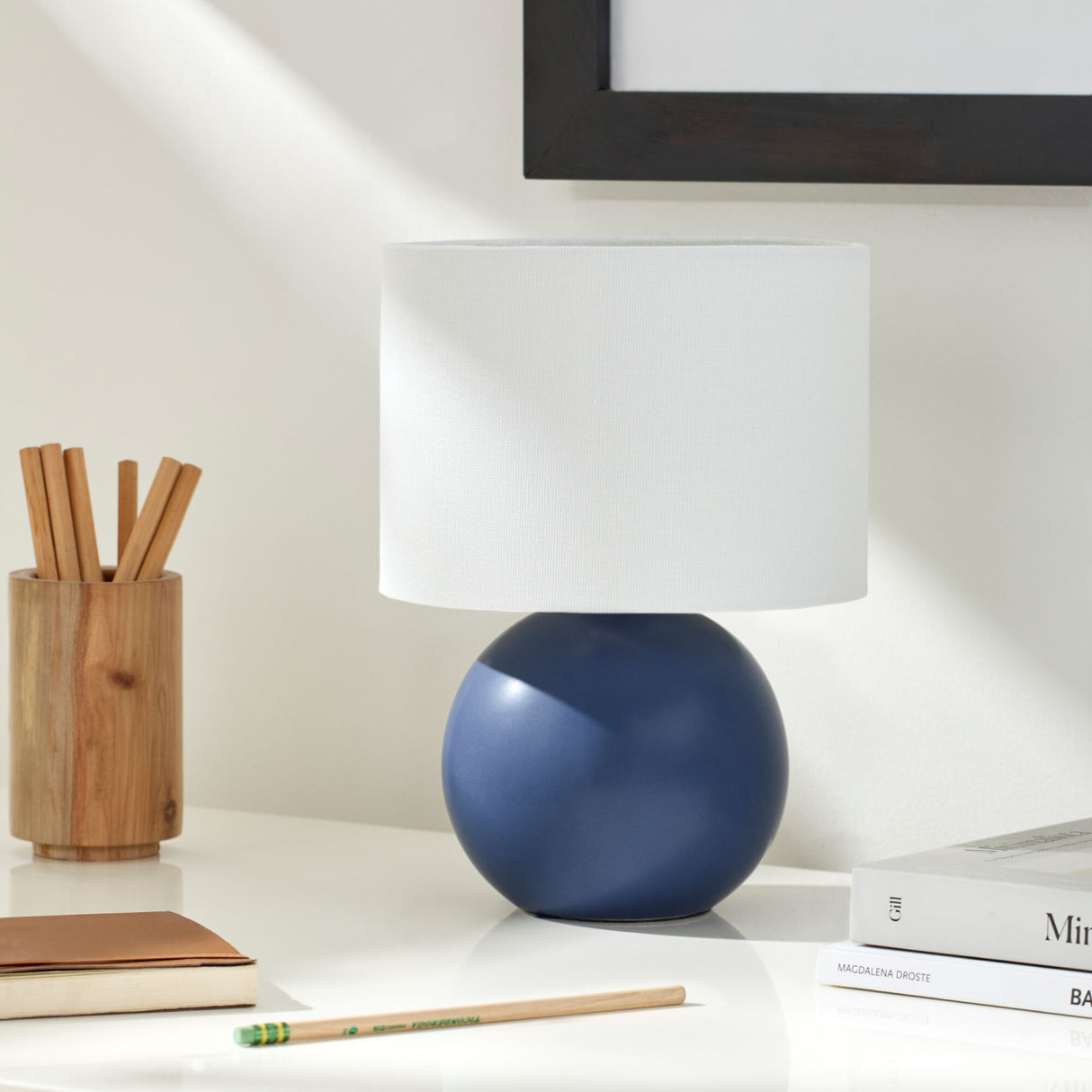 Modern European furniture - Round Glazed Ceramic Table Lamp - www.oroa.com