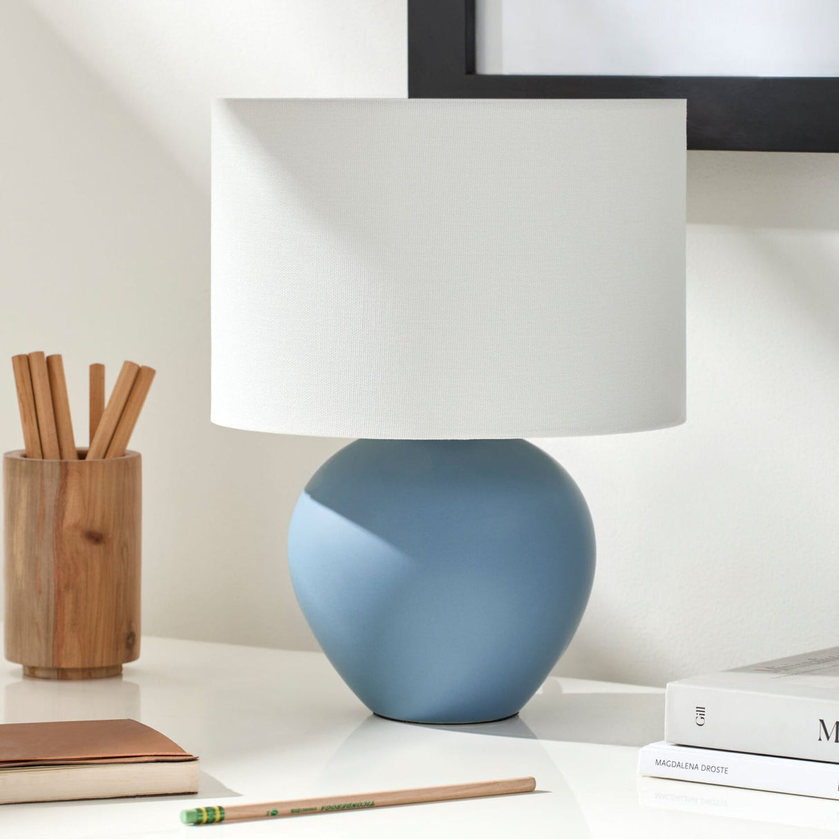 Modern European furniture - White Linen Ceramic Table Lamp - www.oroa.com