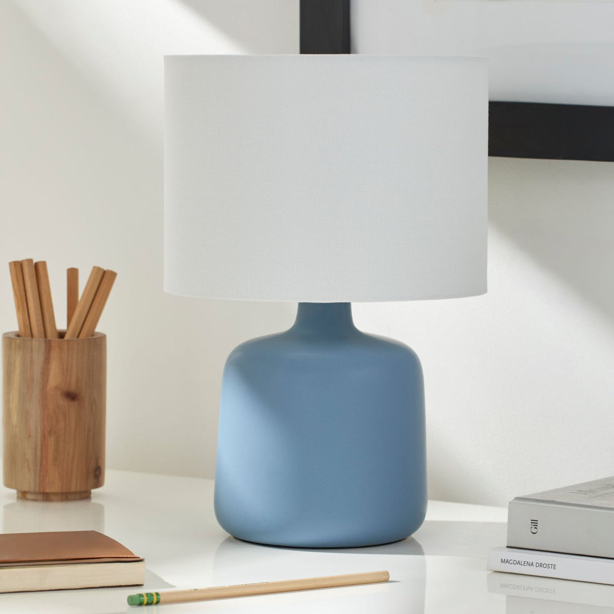 Modern European furniture - White Jute Ceramic Table Lamp - www.oroa.com