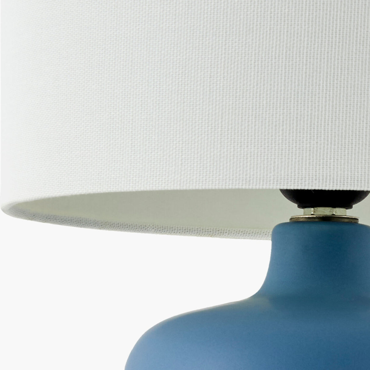 White Jute Ceramic Table Lamp | Oroa.com