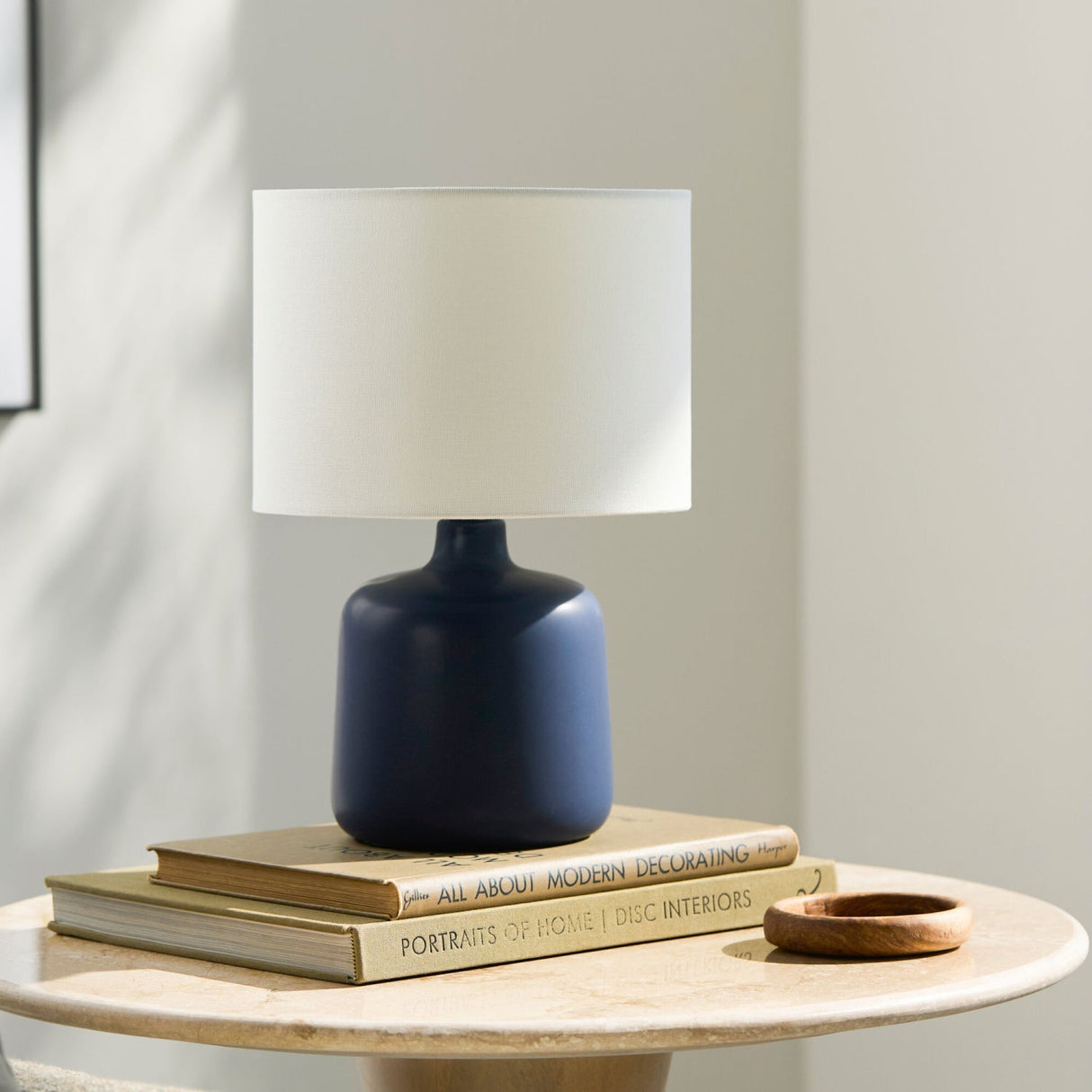 Modern European furniture - White Jute Ceramic Table Lamp - www.oroa.com