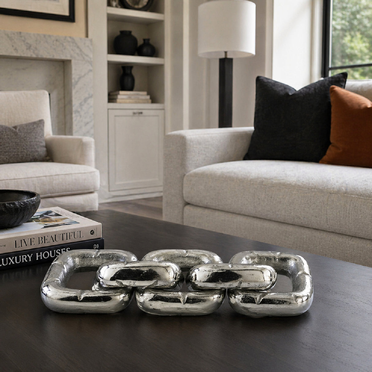 Modern European furniture - minimalist white curved sofa - www.oroa.com