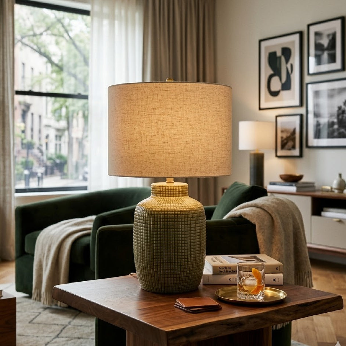 White Linen Ceramic Table Lamp | Oroa.com