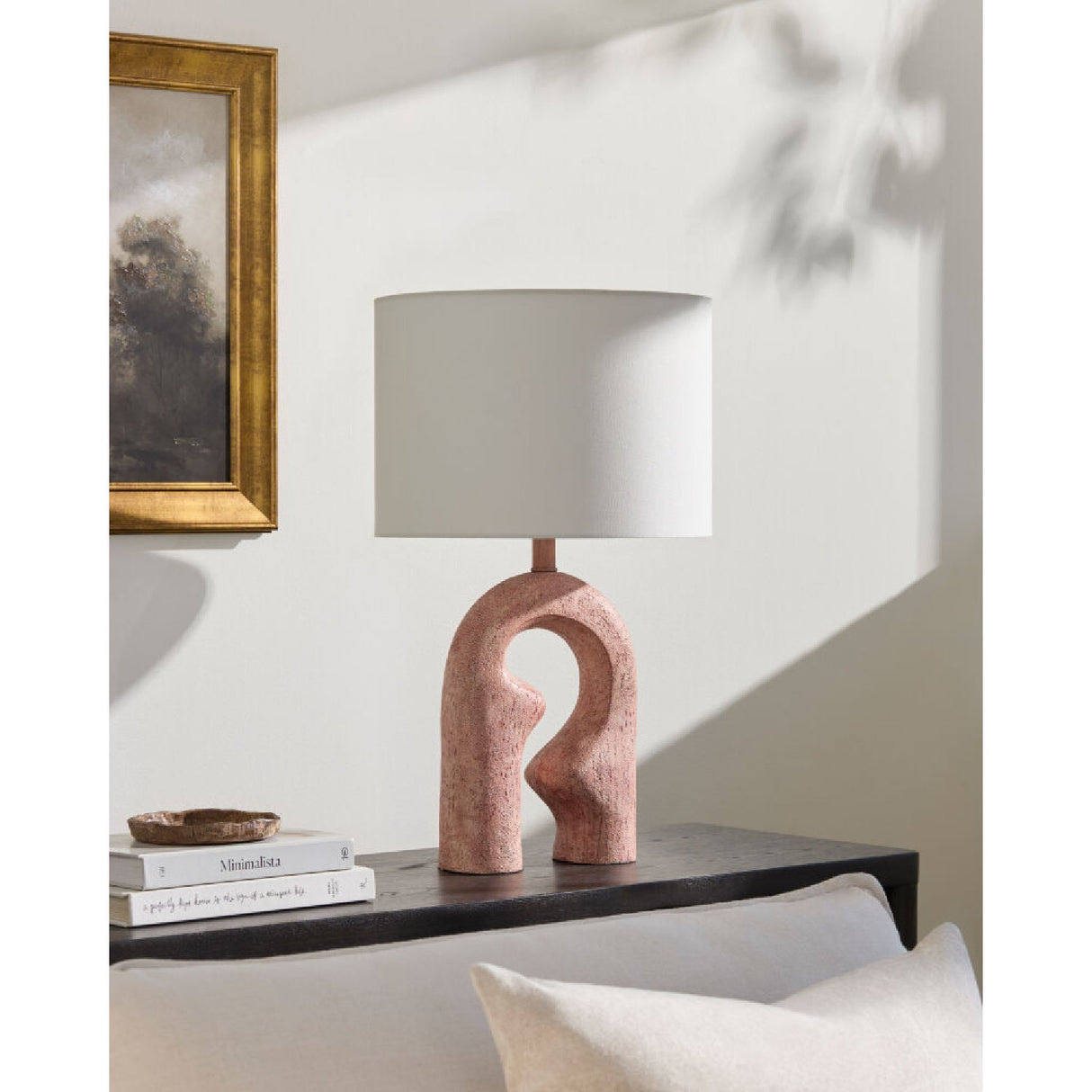 Modern European furniture - Wavy Carved Base Table Lamp - www.oroa.com