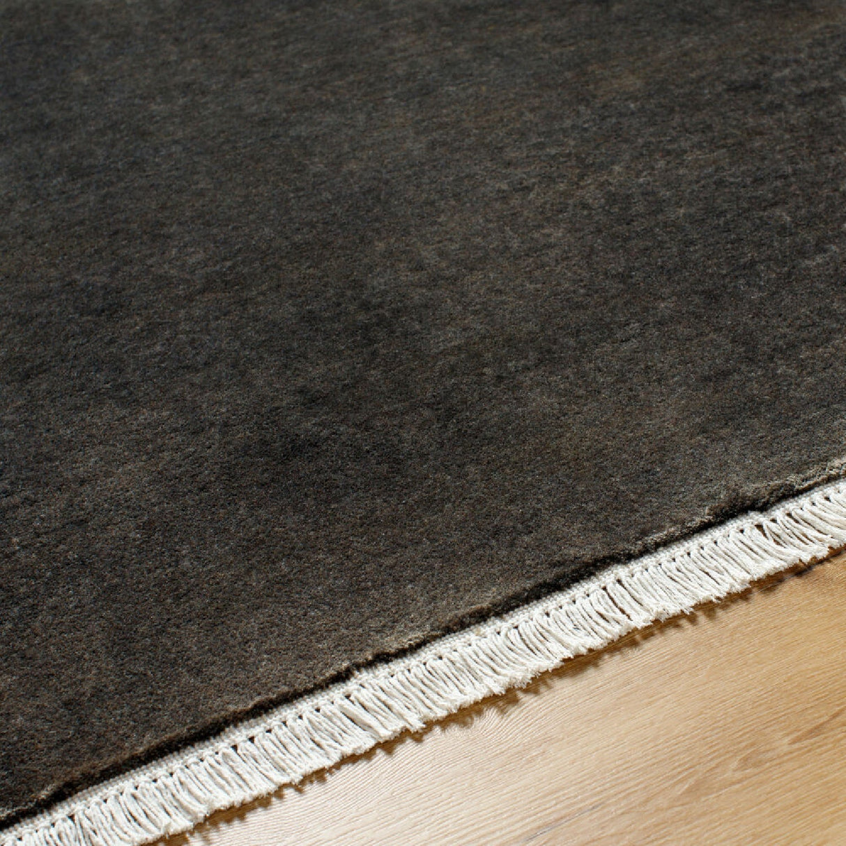 Hand-Loomed Wool Fringe Square Carpet | Kuda Home Evergreen