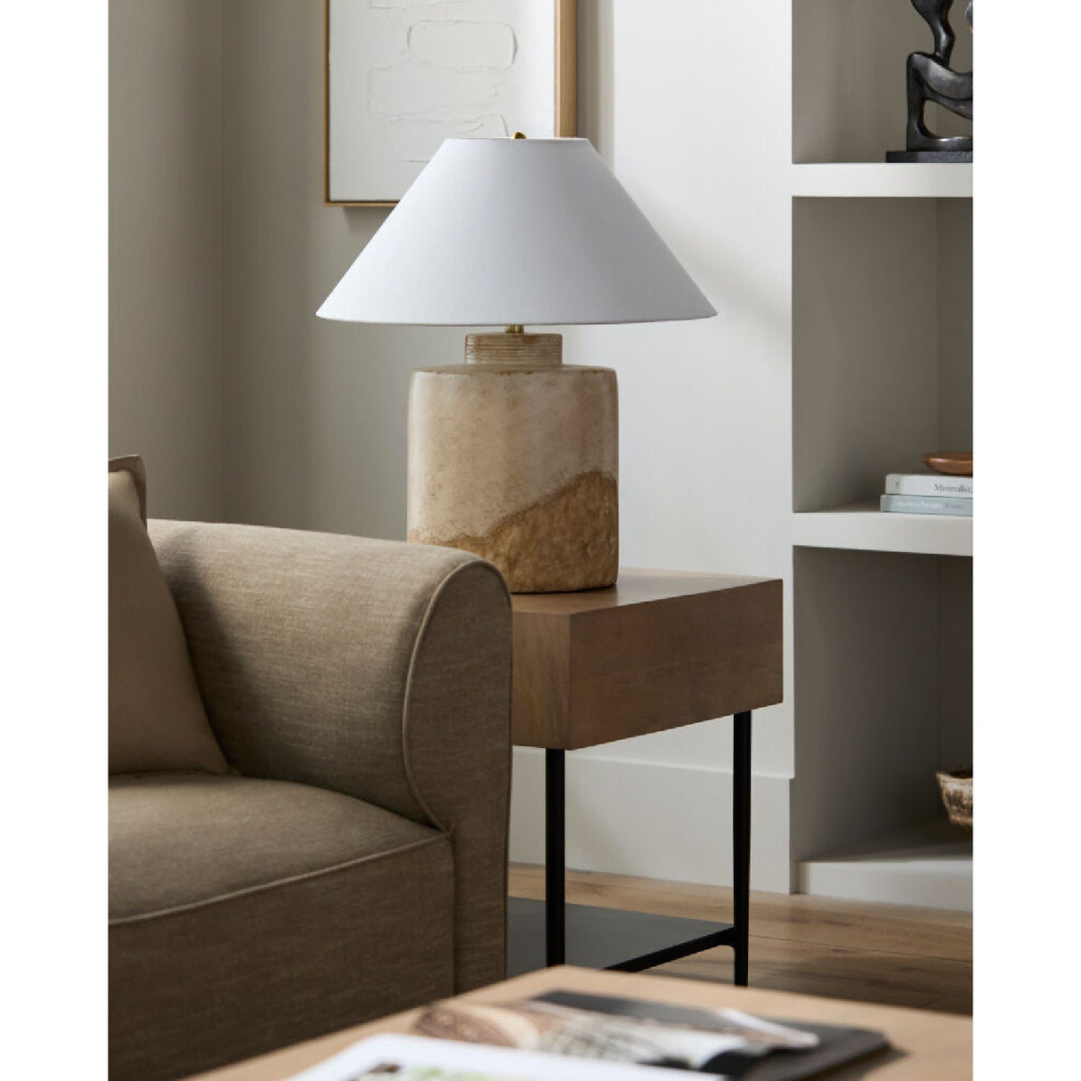 Modern European furniture - Two-Toned Ceramic Table Lamp - www.oroa.com
