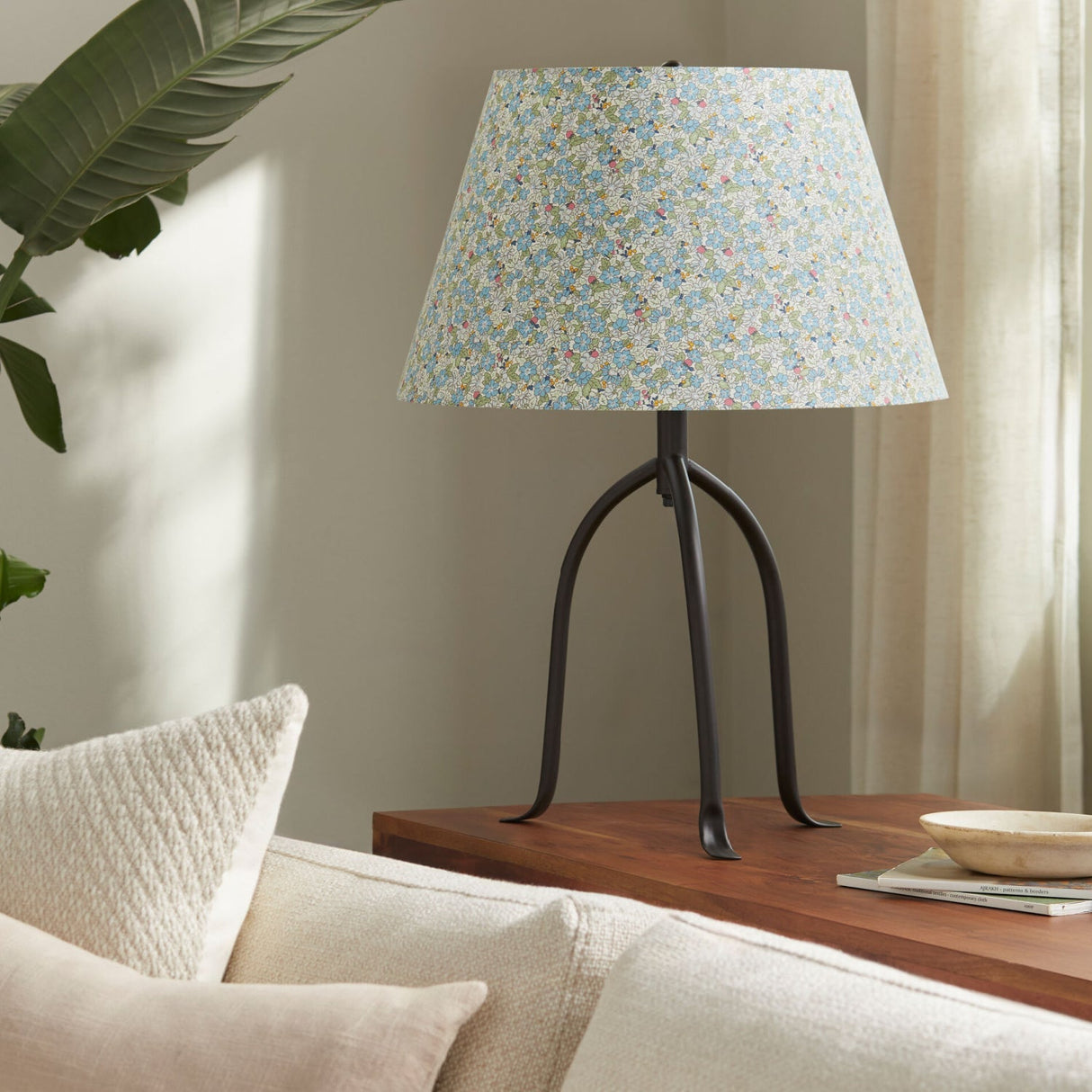Modern European furniture - Floral Print Linen Table Lamp L - www.oroa.com