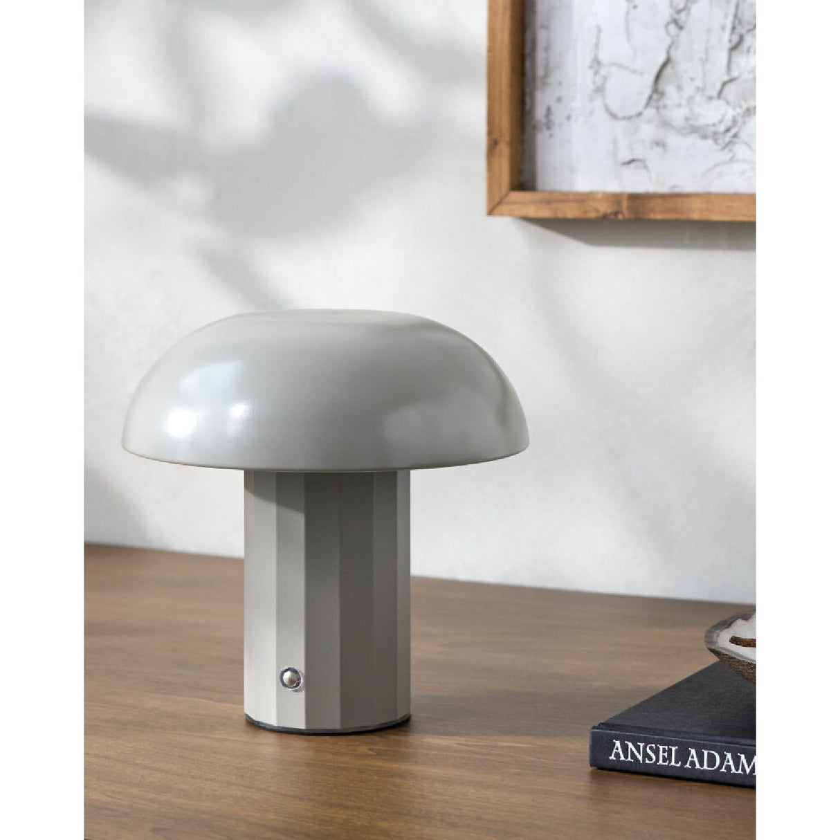 Modern European furniture - Iron Dome Table Lamp - www.oroa.com