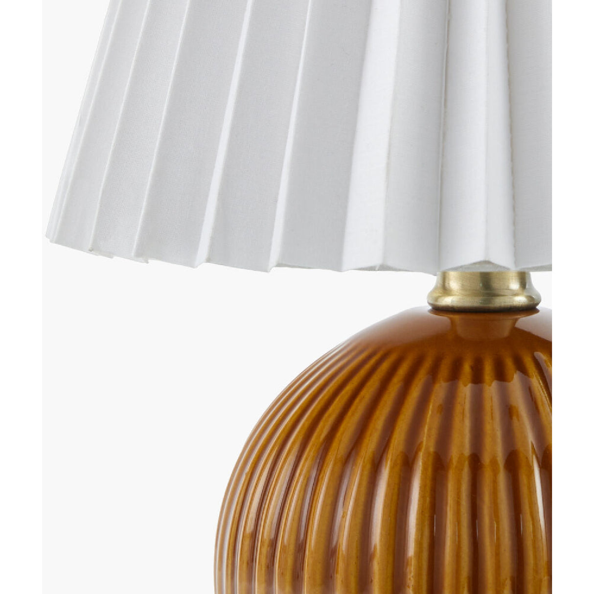 Modern European furniture - Pleated Linen Ceramic Table Lamp - www.oroa.com