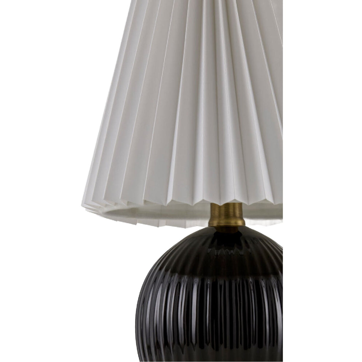 Modern European furniture - Pleated Linen Ceramic Table Lamp - www.oroa.com