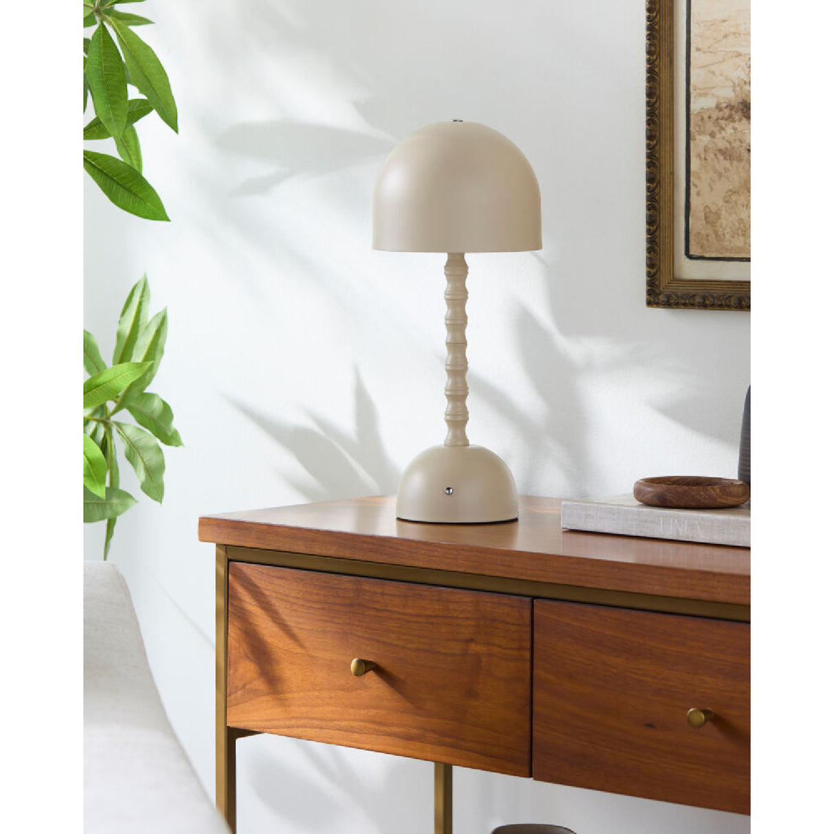 Painted Iron Dome Table Lamp | Oroa.com