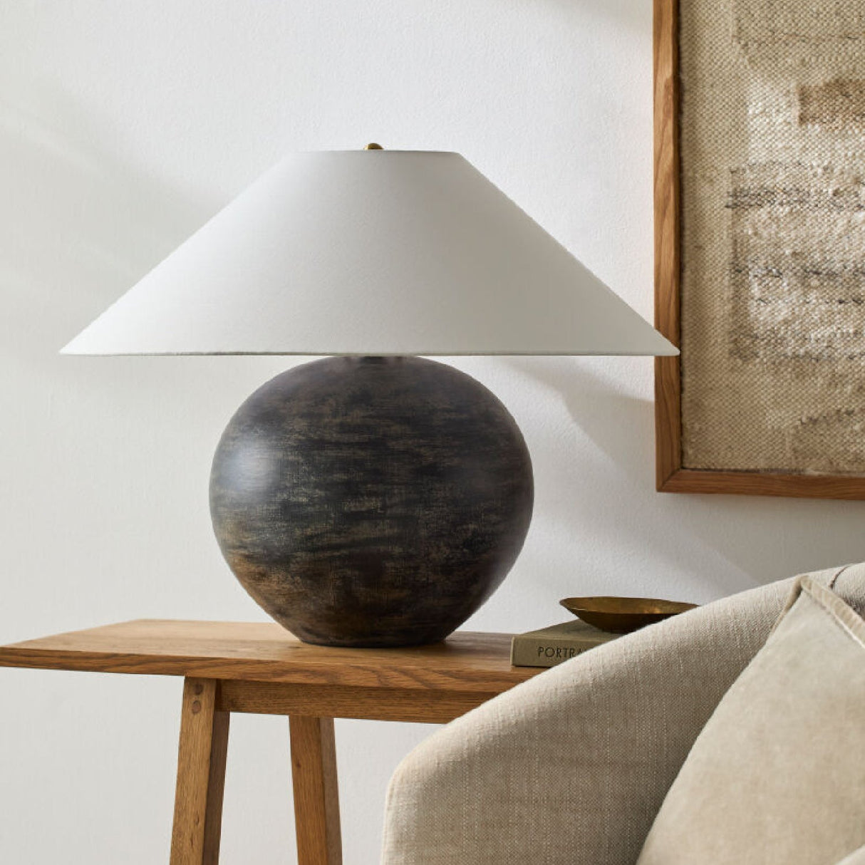 Modern European furniture - Rustic Black Ceramic Table Lamp - www.oroa.com