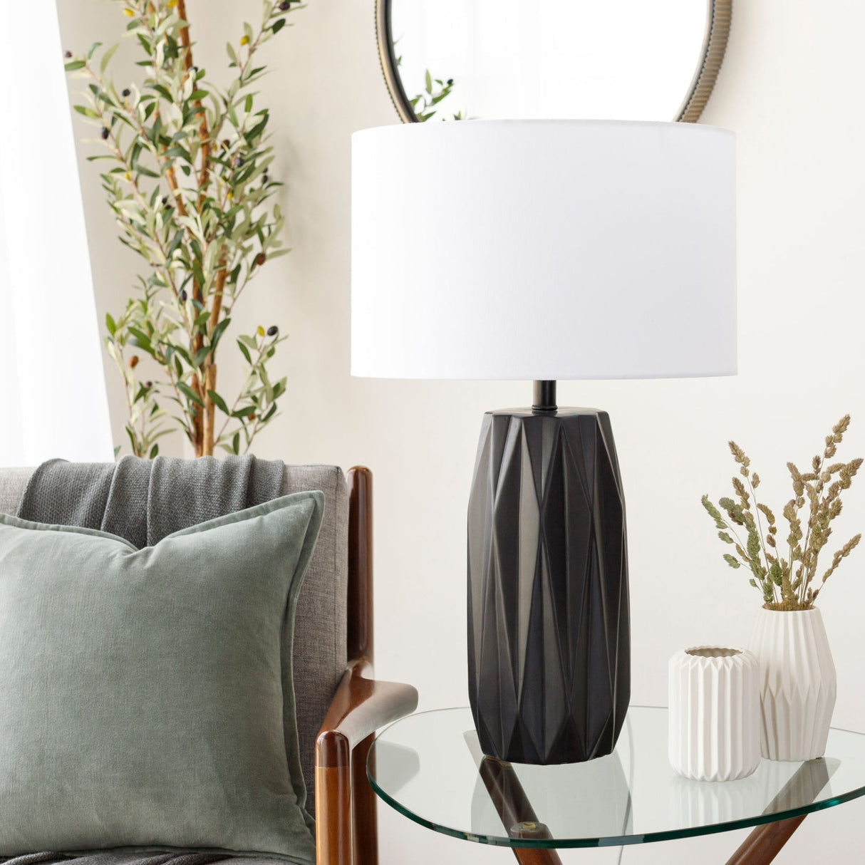 Modern European furniture - Black Ceramic Faceted Table Lamp - www.oroa.com