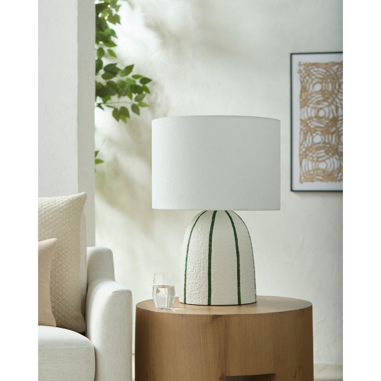 Modern European furniture - Vertical Lined Ceramic Table Lamp - www.oroa.com