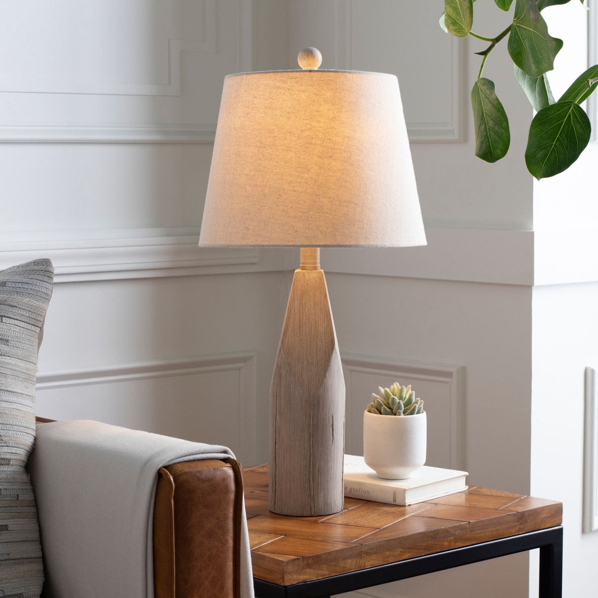 Weathered Gray Accent Table Lamp | Oroa.com