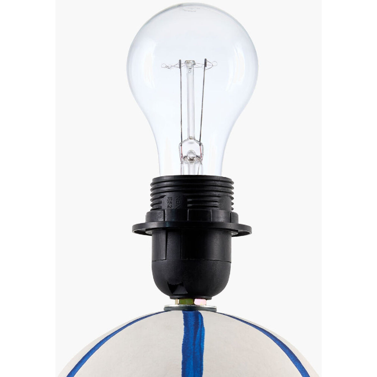 Modern European furniture - Lined Round Ceramic Table Lamp - www.oroa.com