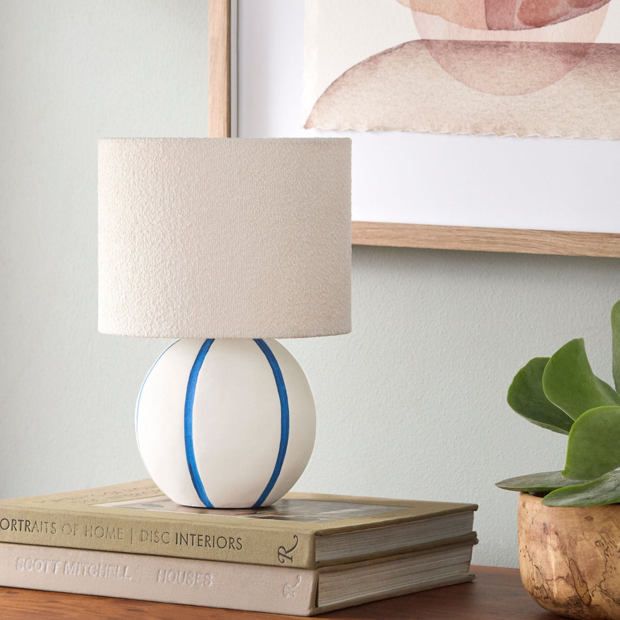 Modern European furniture - Round Lined Ceramic Table Lamp - www.oroa.com