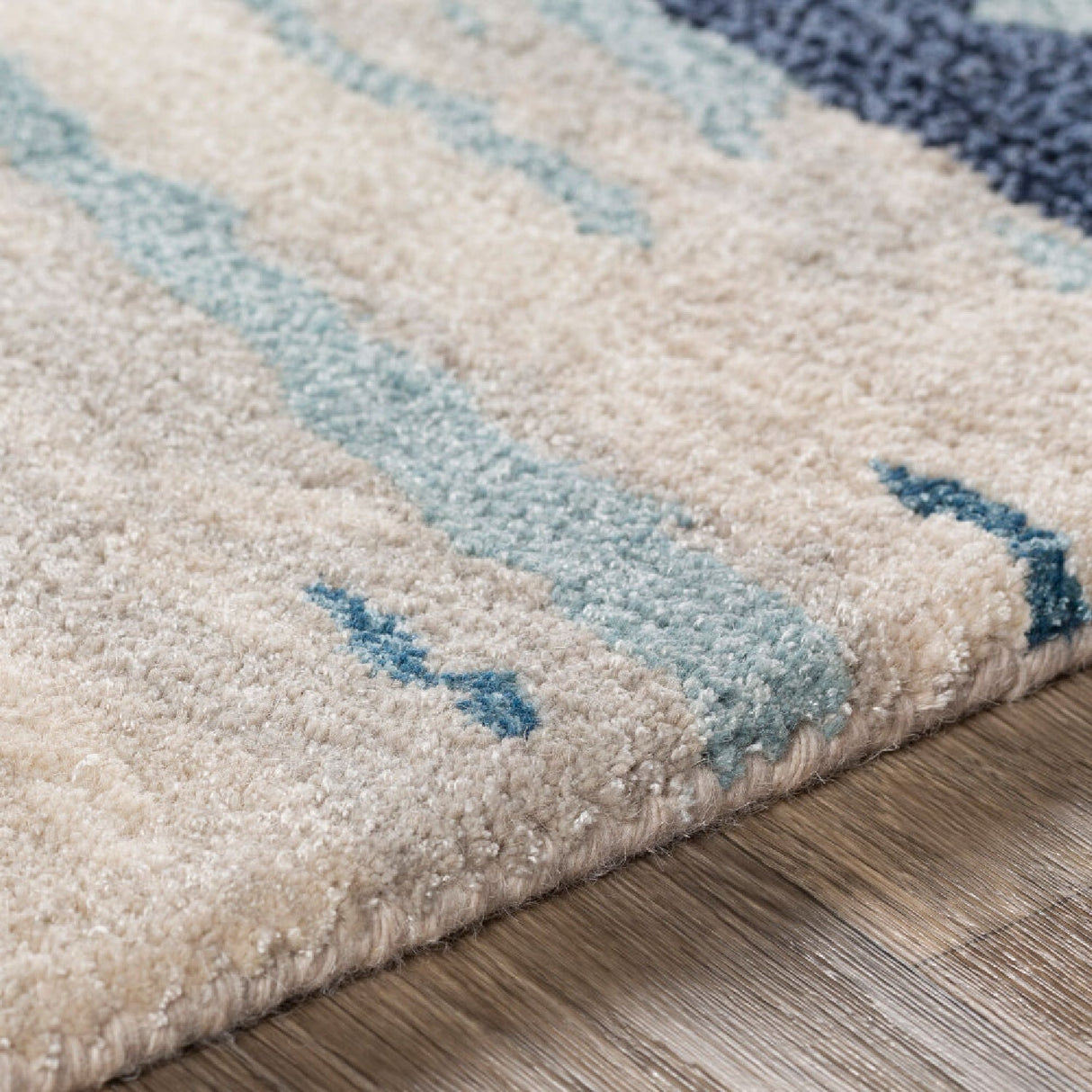 Modern European furniture - Viscose Wool Blend Carpet - www.oroa.com