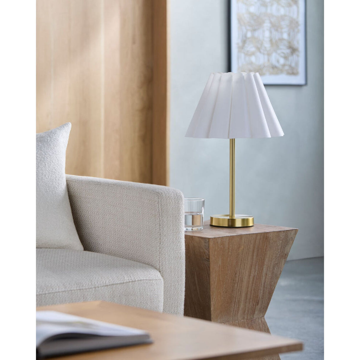 Modern European furniture - Iron Base Linen Table Lamp - www.oroa.com