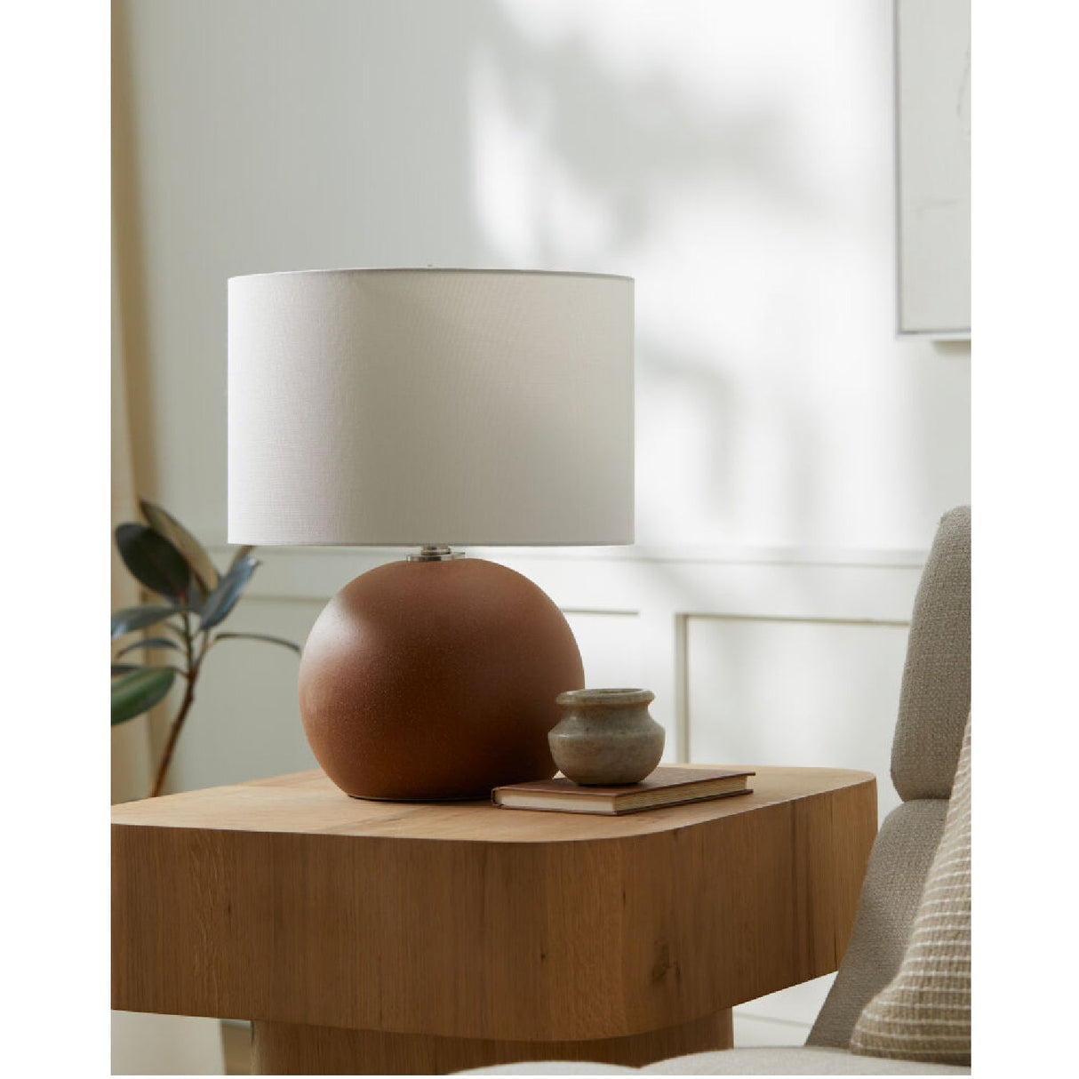 Modern European furniture - Ceramic Sphere Accent Table Lamp - www.oroa.com