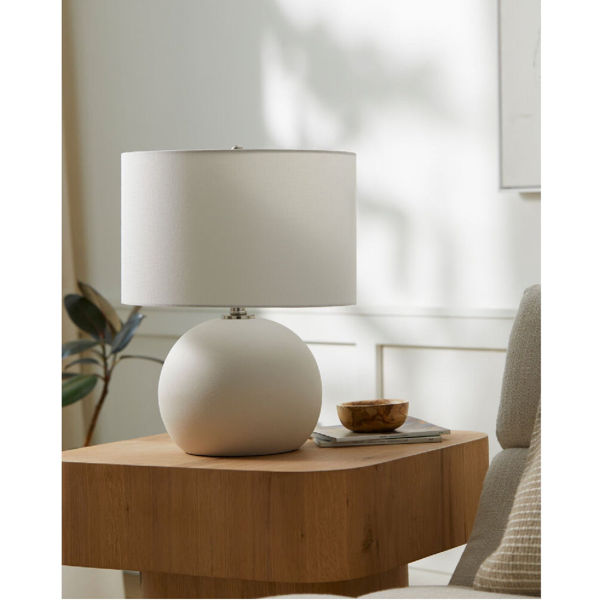 Modern European furniture - Ceramic Sphere Accent Table Lamp - www.oroa.com