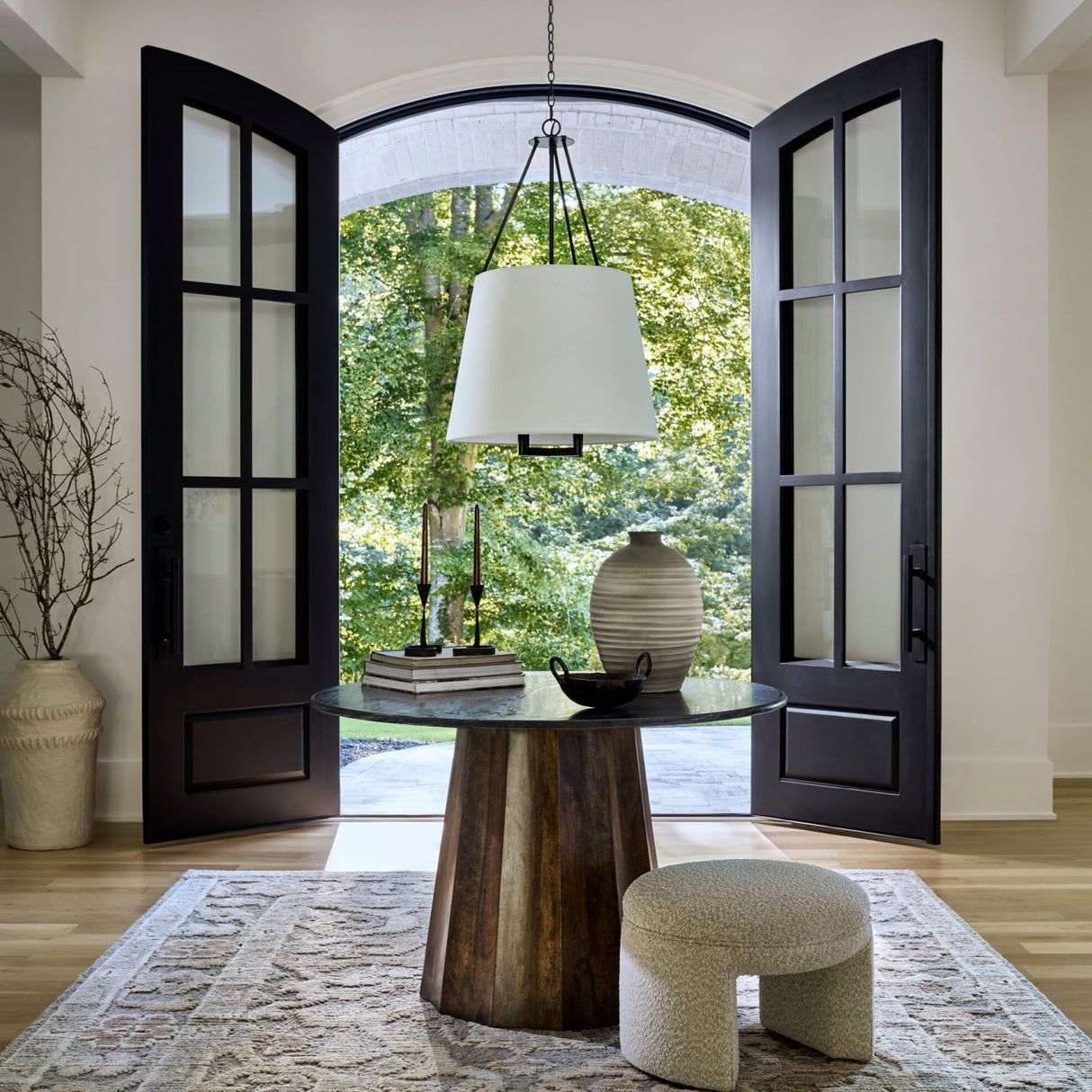 Modern European furniture - Black Marble Round Dining Table - www.oroa.com