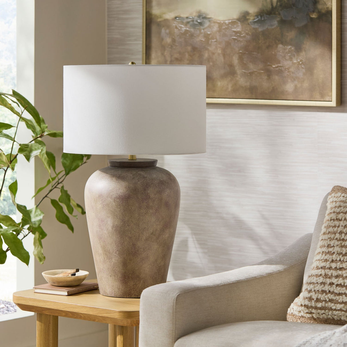 Modern European furniture - Painted Ceramic Accent Table Lamp - www.oroa.com