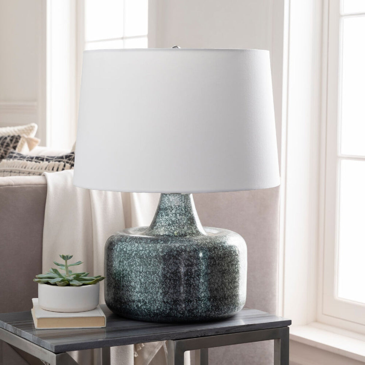 Modern European furniture - Antique Gray Iron Table Lamp - www.oroa.com
