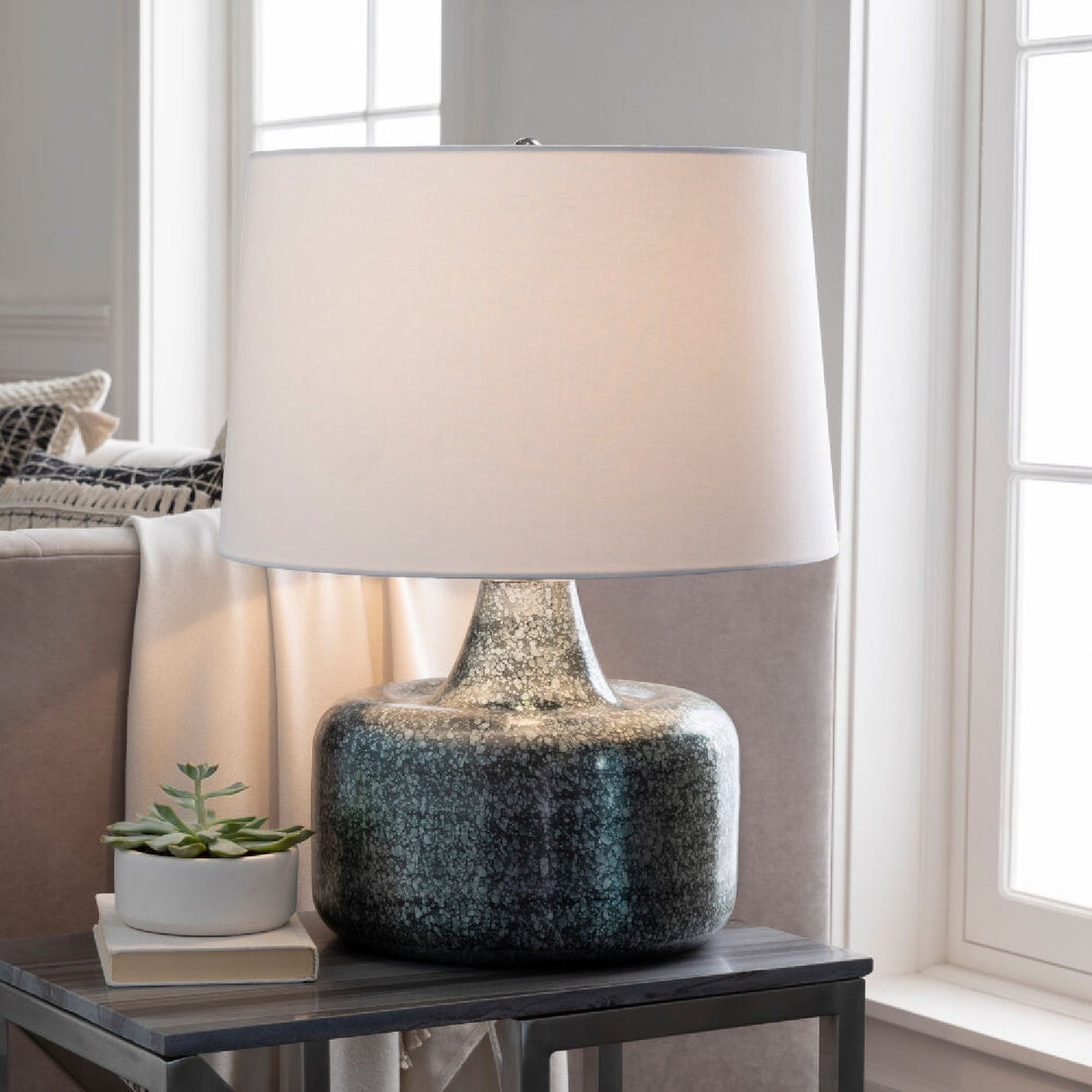 Modern European furniture - Antique Gray Iron Table Lamp - www.oroa.com